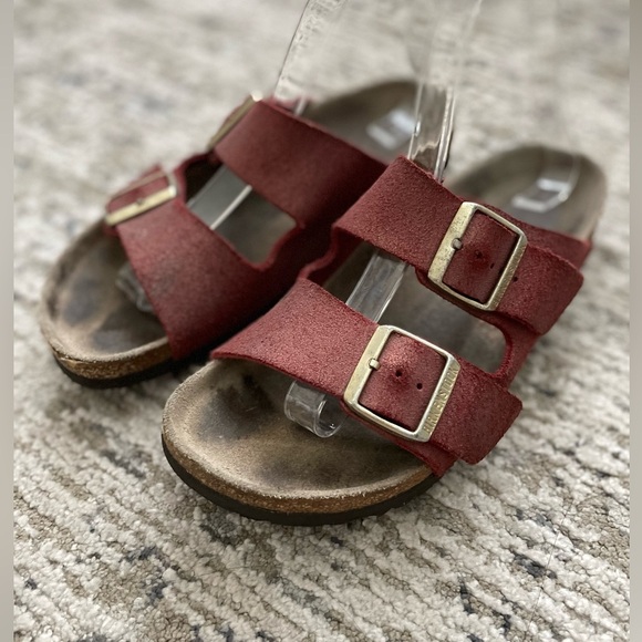 Birkenstock Arizona Magical Metallic Maroon Sandals Size 38 / Womens 7 - Picture 1 of 8